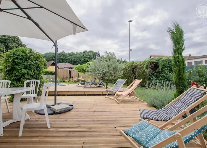 La Cigale Et La Fourmi Savoisienne - * Aix-les-Bains