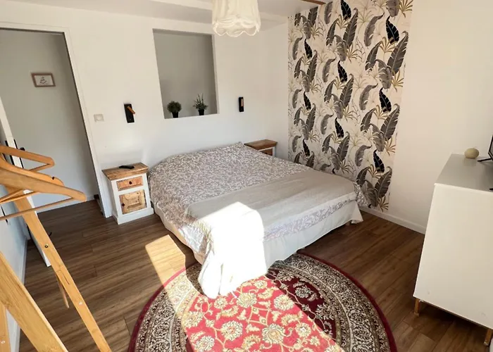 La Cigale Et La Fourmi Savoisienne -